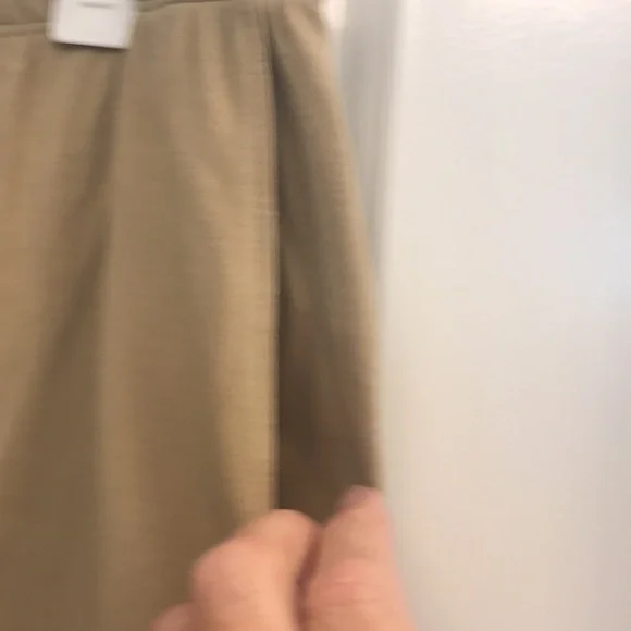 Lands End knit shorts - Picture 2 of 5